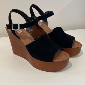 Steve Madden wedge with ankle strap size 11